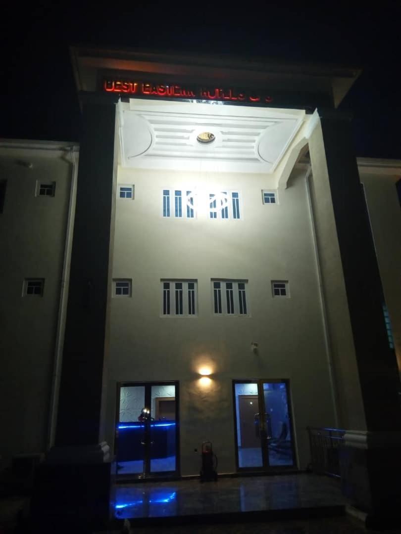 Nnobi Best Eastern Hotel & Suites מראה חיצוני תמונה
